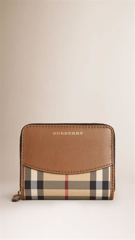 small burberry wallet for women